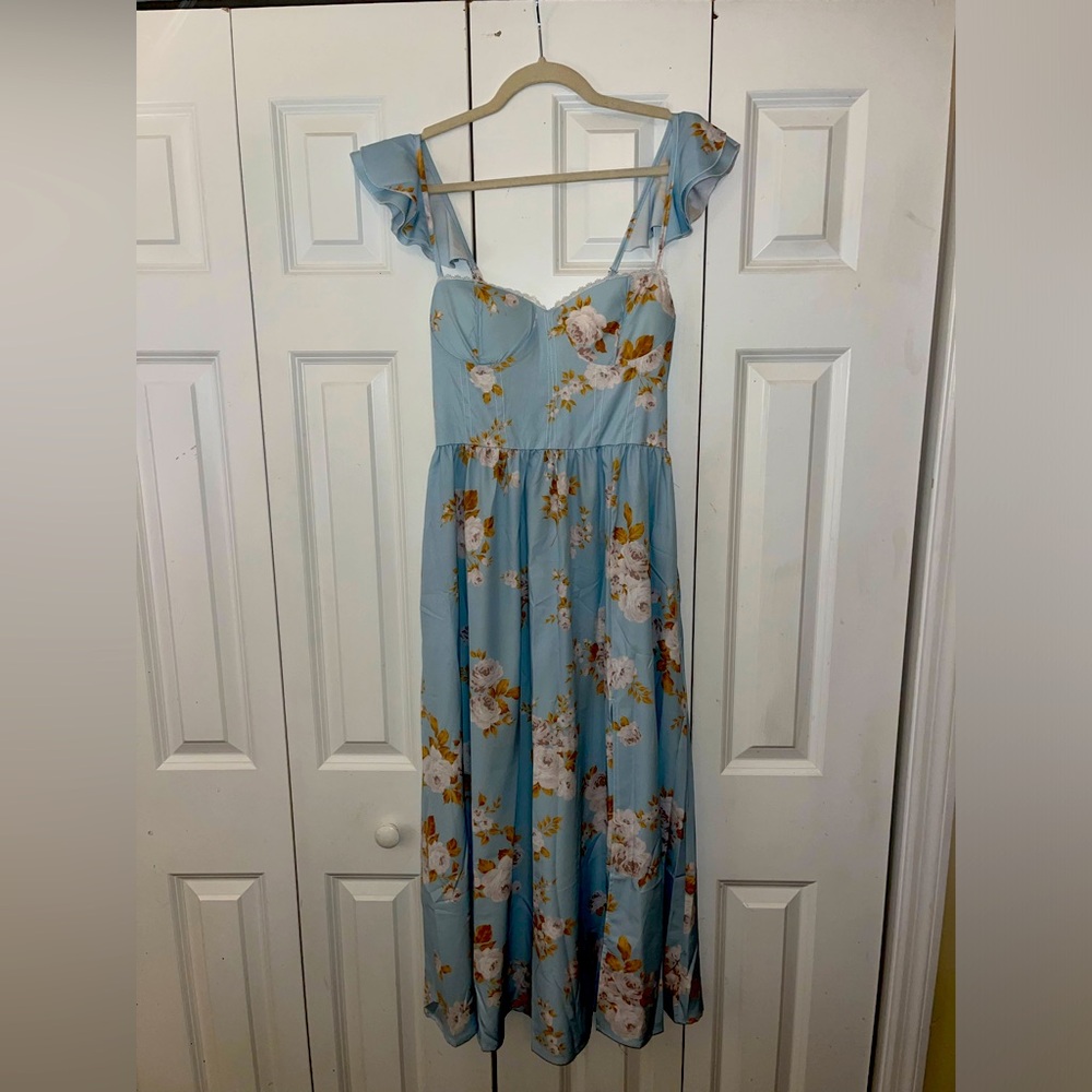 Light blue dress with white floral pattern - size small